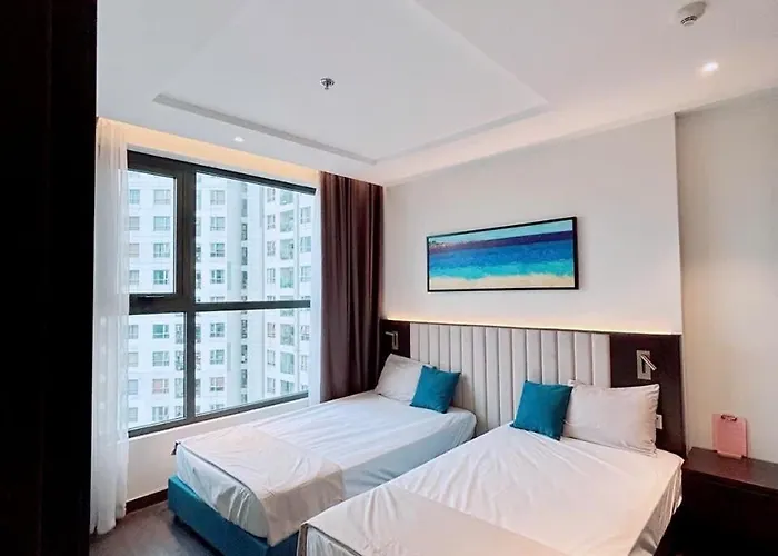 Sapphire House *